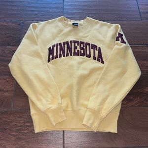 Minnesota Golden Gophers Embroidered Heavyweight Crewneck Sweater Size Small